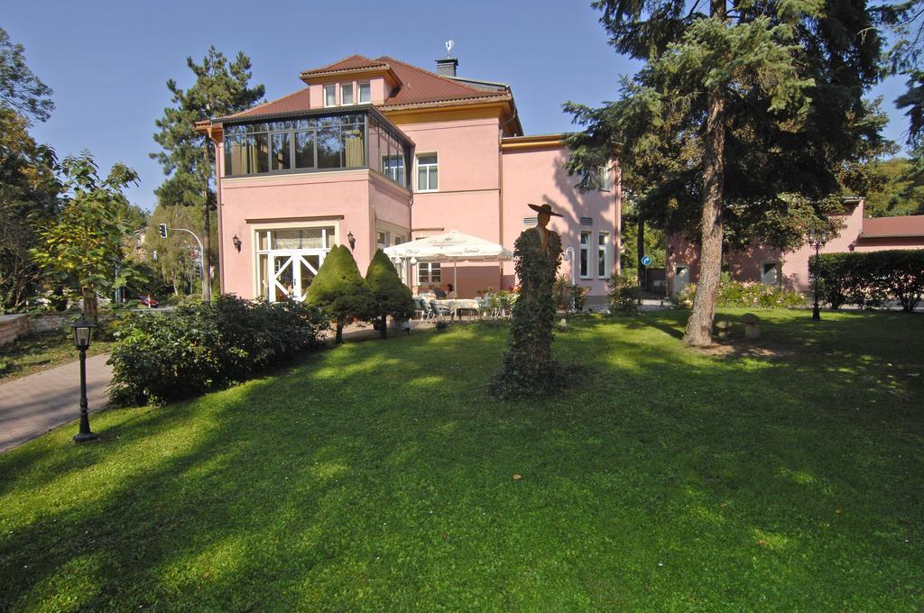 Parkhotel Gueldene Berge Weißenfels Εξωτερικό φωτογραφία