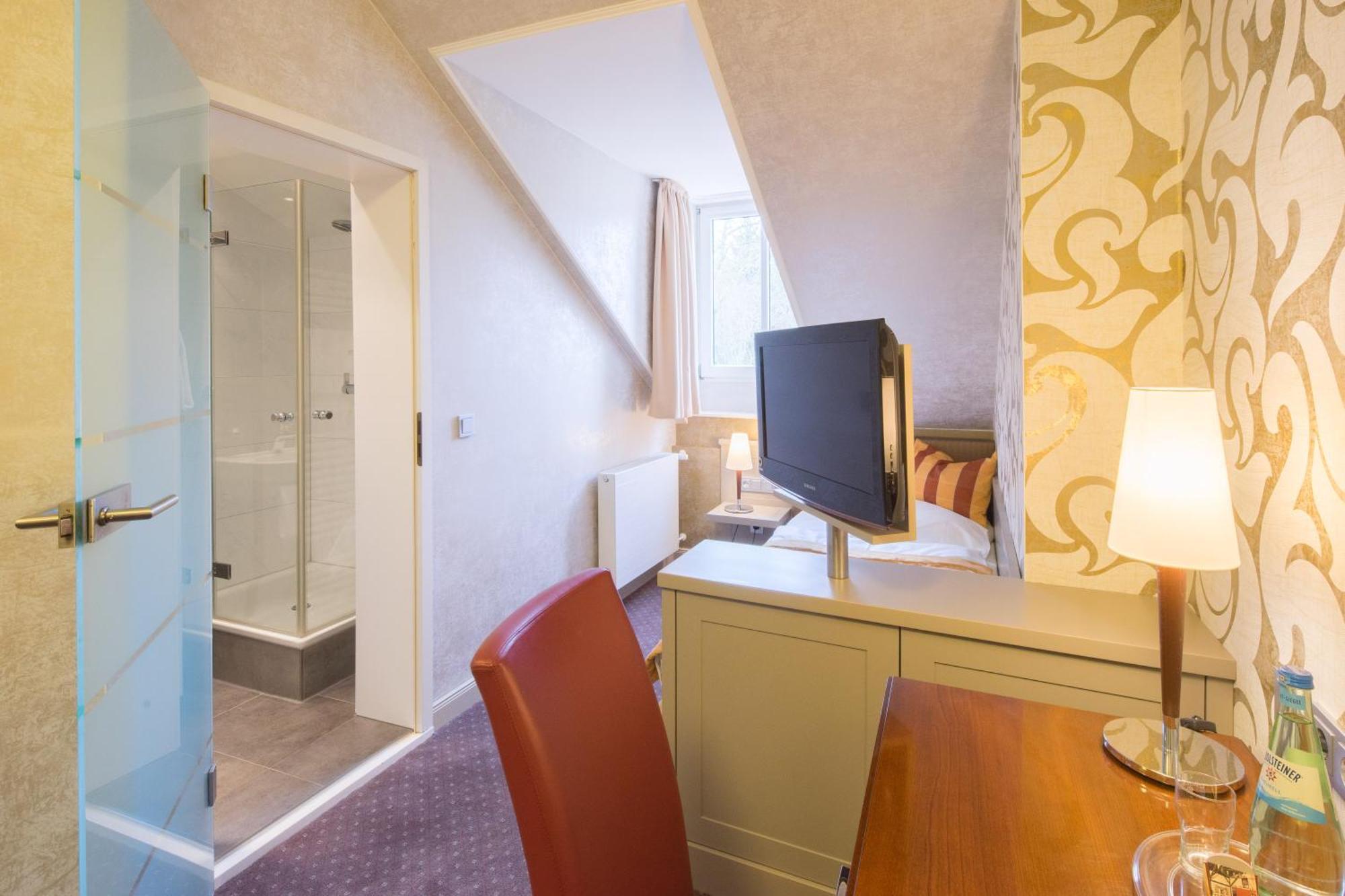 Parkhotel Gueldene Berge Weißenfels Δωμάτιο φωτογραφία