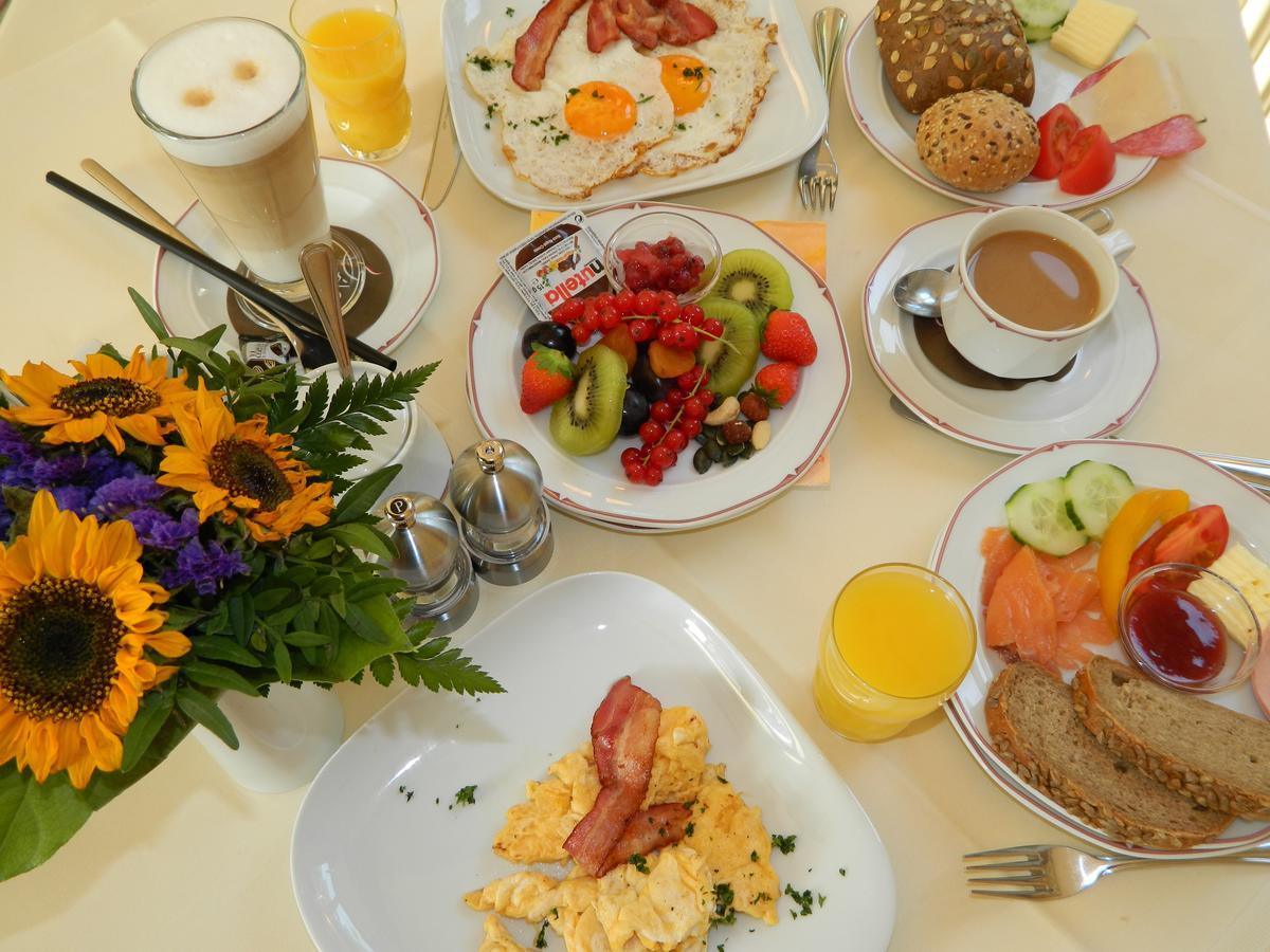 Parkhotel Gueldene Berge Weißenfels Εξωτερικό φωτογραφία
